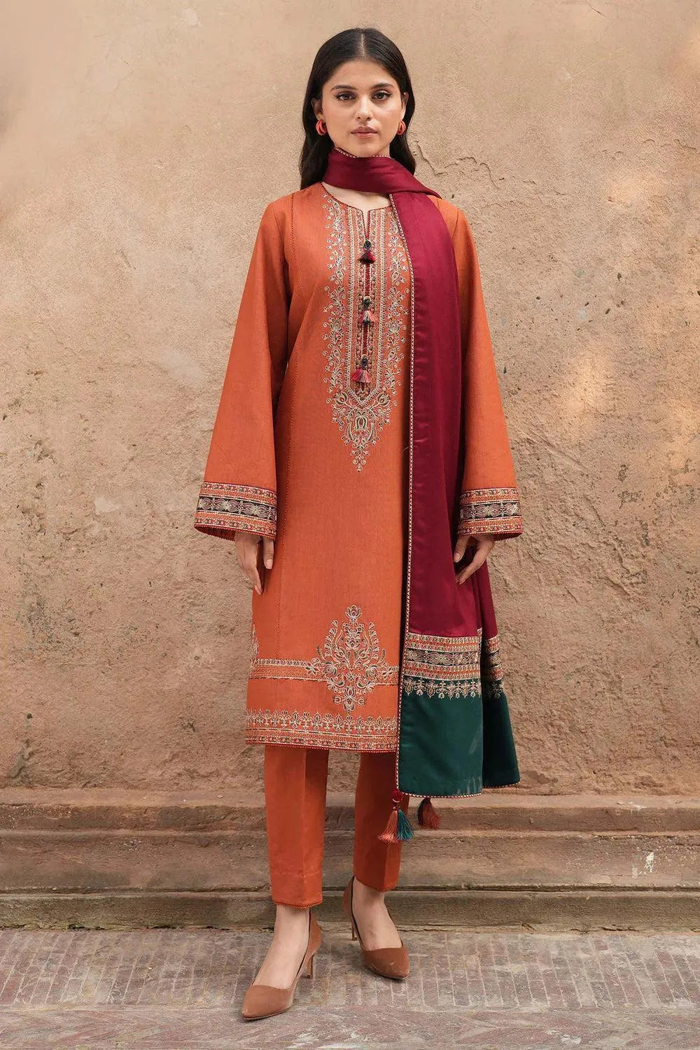 3 Pcs Women's Unstitched Embroidered Suit